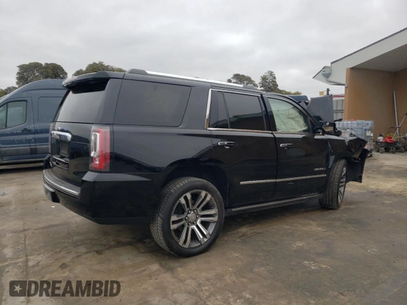 2018 GMC Yukon Denali with VIN 1GKS2CKJ1JR296853, listed as a Copart auction lot 70925544 with 0 mi miles and Salvage Title. Bid and sale history available at carsss.com. Image 3.