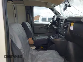 2019 Chevrolet Express Cargo with VIN 1GCWGAFG7K1372805, listed as a IAAI auction lot 42428224 with 23,949 mi miles and . Bid and sale history available at DreamBid. Image 5.