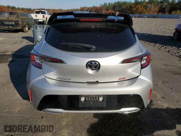 2020 Toyota Corolla Hatchback XSE with VIN JTNC4RBE8L3100859, listed as a Copart auction lot 76250864 with 56,467 mi miles and Salvage Title. Bid and sale history available at carsss.com. Image 6.