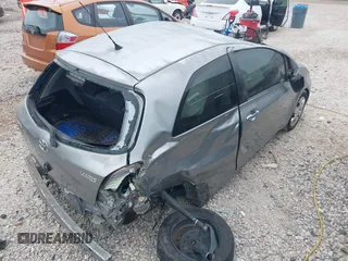 2011 Toyota Yaris with VIN JTDJT4K39B5339761, listed as a IAAI auction lot 40315883 with 1 mi miles. Bid and sale history available at carsss.com. Image 6.