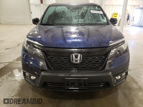 2021 Honda Passport EX-L with VIN 5FNYF8H50MB016075, listed as a Copart auction lot 44127035 with 18,707 mi miles and Salvage Title. Bid and sale history available at DreamBid. Image 5.