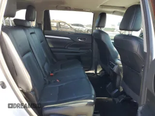 2017 Toyota Highlander XLE with VIN 5TDJZRFHXHS417209, listed as a Copart auction lot 64847585 with 46,693 mi miles and Salvage title. Bid and sale history available at DreamBid. Image 11.