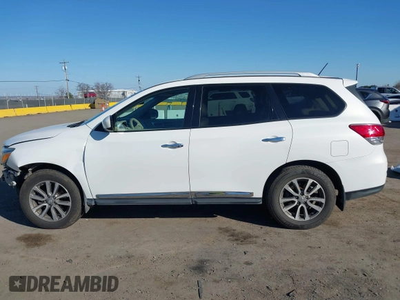 2013 Nissan Pathfinder S with VIN 5N1AR2MM9DC671220, listed as a IAAI auction lot 41419316 with 110,266 mi miles. Bid and sale history available at carsss.com. Image 15.