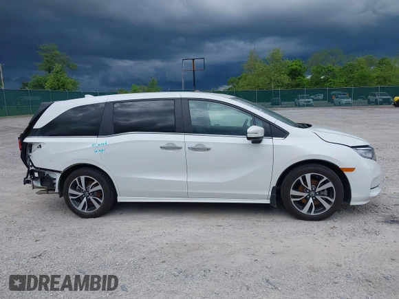 2023 Honda Odyssey Touring with VIN 5FNRL6H88PB079716, listed as a IAAI auction lot 42208628 with 26,679 mi miles and . Bid and sale history available at DreamBid. Image 14.
