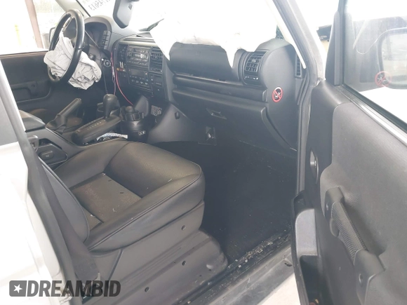 2003 Land Rover Discovery with VIN SALTL16433A813506, listed as a IAAI auction lot 41745613 with Not Provided miles and . Bid and sale history available at DreamBid. Image 5.