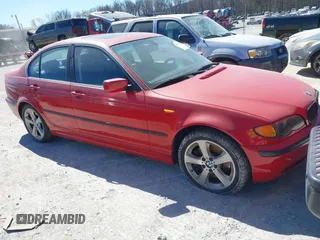 2005 BMW 3 Series 330xi with VIN WBAEW53425PN39442, listed as a IAAI auction lot 41672828 with 170,401 mi miles and . Bid and sale history available at carsss.com. Image 1.