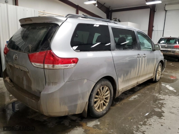 2013 Toyota Sienna XLE AAS with VIN 5TDYK3DC9DS284590, listed as a Copart auction lot 46414045 with 0 mi miles and Salvage Title. Bid and sale history available at carsss.com. Image 3.