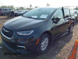 2023 Chrysler Pacifica Touring L с VIN 2C4RC1BG0PR533366, выставлен на аукционе IAAI как лот 42480269 с пробегом 80 871 миль миль и . История ставок и продаж доступна на DreamBid. Изображение 17.