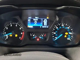 2019 Ford Transit with VIN 1FTYR1YGXKKA40822, listed as a IAAI auction lot 42208357 with 125,737 mi miles. Bid and sale history available at carsss.com. Image 1.
