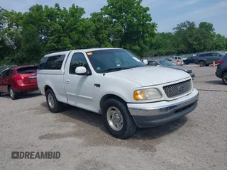 2000 Ford F-150 XL z VIN 1FTZF1720YNB37392, wystawiony jako IAAI lot #42460974 z przebiegiem Nie podano mil oraz . Historia ofert i sprzedaży dostępna na DreamBid. Obrazek 1.