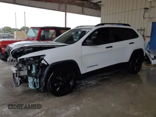 2017 Jeep Cherokee Altitude z VIN 1C4PJLAB3HW661107, wystawiony jako Copart lot #46274015 z przebiegiem 99 258 mil mil oraz Szkoda całkowita • Salvage title. Historia ofert i sprzedaży dostępna na DreamBid. Obrazek 1.