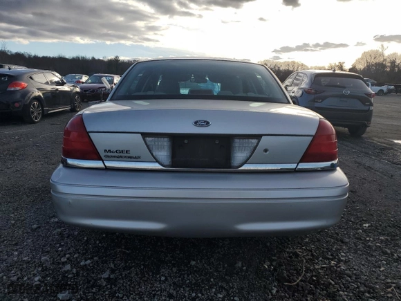 2008 Ford Crown Victoria LX with VIN 2FAFP74V88X102055, listed as a Copart auction lot 85655474 with 120,513 mi miles and Clean Title. Bid and sale history available at carsss.com. Image 6.