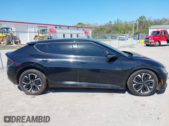 2022 Kia EV6 GT-Line with VIN KNDC44LA7N5027008, listed as a IAAI auction lot 41679245 with 54,042 mi miles. Bid and sale history available at carsss.com. Image 14.