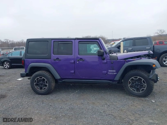 2018 Jeep Wrangler JK Unlimited Sport S with VIN 1C4BJWDG8JL828832, listed as a IAAI auction lot 41785365 with NaN miles. Bid and sale history available at carsss.com. Image 13.