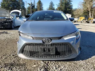 2020 Toyota Corolla LE with VIN 5YFEPRAE3LP134088, listed as a Copart auction lot 42796305 with 33,634 mi miles and Salvage Title. Bid and sale history available at carsss.com. Image 5.
