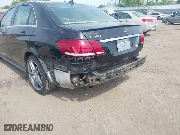 2014 Mercedes-Benz E 350 Luxury with VIN WDDHF8JB4EB029082, listed as a IAAI auction lot 42127782 with 147,193 mi miles and . Bid and sale history available at DreamBid. Image 6.