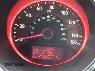2011 Kia Sorento SX with VIN 5XYKW4A26BG098494, listed as a IAAI auction lot 41246531 with 200,901 mi miles. Bid and sale history available at carsss.com. Image 16.