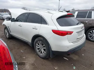 2016 Infiniti QX70 with VIN JN8CS1MW5GM400123, listed as a IAAI auction lot 41719086 with 35,171 mi miles and . Bid and sale history available at DreamBid. Image 3.