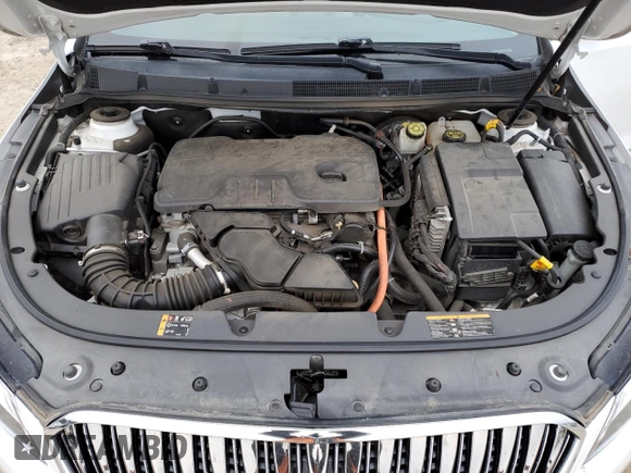 2015 Buick LaCrosse Leather with VIN 1G4GB5GR9FF209572, listed as a Copart auction lot 84717644 with 98,030 mi miles and Salvage Title. Bid and sale history available at DreamBid. Image 12.
