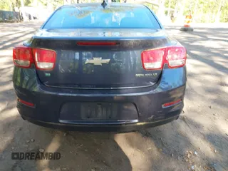 2015 Chevrolet Malibu LT with VIN 1G11D5SL1FF245966, listed as a IAAI auction lot 42071918 with 19,448 mi miles and . Bid and sale history available at DreamBid. Image 16.