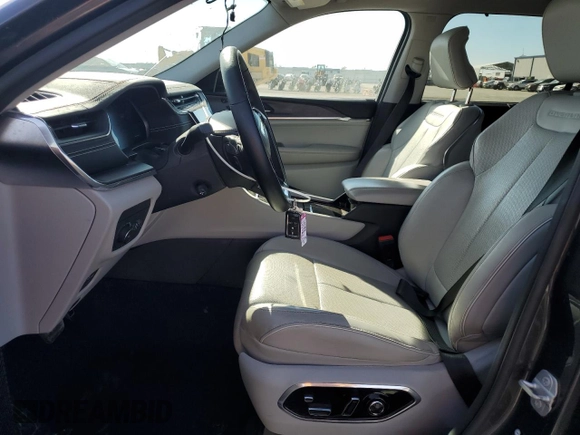 2022 Jeep Grand Cherokee Overland with VIN 1C4RJKDG2N8536125, listed as a Copart auction lot 50843965 with 70,865 mi miles and Salvage title. Bid and sale history available at DreamBid. Image 7.