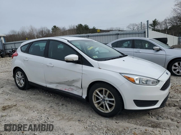 2015 Ford Focus SE with VIN 1FADP3K25FL275874, listed as a Copart auction lot 51426565 with 98,082 mi miles and Clean Title. Bid and sale history available at DreamBid. Image 4.
