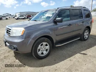 2015 Honda Pilot LX with VIN 5FNYF3H20FB030764, listed as a Copart auction lot 51082275 with 95,797 mi miles and Salvage Title. Bid and sale history available at carsss.com. Image 1.