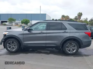 2023 Ford Explorer XLT с VIN 1FMSK8DH6PGB42738, выставлен на аукционе IAAI как лот 42099829 с пробегом 18 442 миль миль и . История ставок и продаж доступна на DreamBid. Изображение 15.