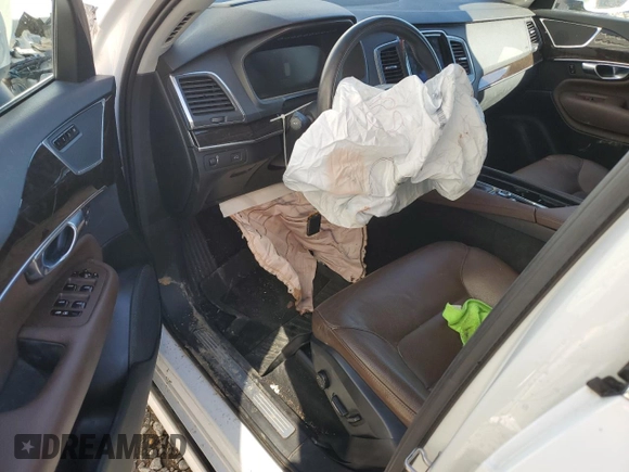 2019 Volvo XC90 Momentum with VIN YV4A22PK9K1431612, listed as a Copart auction lot 83245574 with 75,173 mi miles and Salvage Title. Bid and sale history available at carsss.com. Image 8.