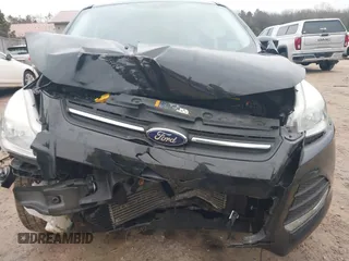2013 Ford Escape SE with VIN 1FMCU0GX1DUD08065, listed as a IAAI auction lot 41721553 with 113,935 mi miles. Bid and sale history available at carsss.com. Image 6.