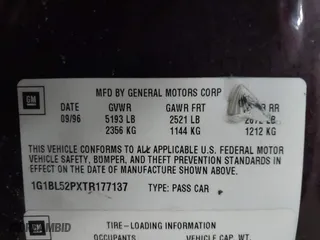 1996 Chevrolet Caprice Classic 1SA Special Value Pkg with VIN 1G1BL52PXTR177137, listed as a IAAI auction lot 41437962 with 1 mi miles. Bid and sale history available at carsss.com. Image 9.