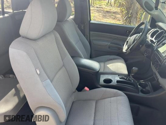 2013 Toyota Tacoma PreRunner with VIN 5TFTU4GN5DX036659, listed as a Copart auction lot 45336295 with 82,694 mi miles and Clean Title. Bid and sale history available at carsss.com. Image 5.