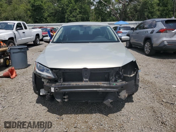 2011 Volkswagen Jetta SE z VIN 3VWDX7AJ0BM319621, wystawiony jako Copart lot #58808615 z przebiegiem 65 829 mil mil oraz Szkoda całkowita • Salvage title. Historia ofert i sprzedaży dostępna na DreamBid. Obrazek 5.
