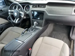 2014 Ford Mustang V6 with VIN 1ZVBP8AMXE5315092, listed as a Copart auction lot 58765755 with 177,060 mi miles and Salvage title. Bid and sale history available at DreamBid. Image 8.