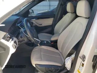 2022 BMW X1 sDrive28i with VIN WBXJG7C05N5V39439, listed as a Copart auction lot 81640724 with 30,261 mi miles and Salvage Title. Bid and sale history available at carsss.com. Image 7.