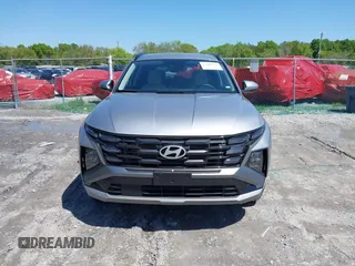 2025 Hyundai Tucson SEL with VIN 5NMJBCDE2SH508852, listed as a IAAI auction lot 41988572 with 1,411 mi miles. Bid and sale history available at carsss.com. Image 12.