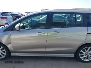 2013 Mazda 5 Touring with VIN JM1CW2CL7D0147063, listed as a IAAI auction lot 41771956 with 121,279 mi miles. Bid and sale history available at carsss.com. Image 14.