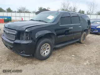 2007 Chevrolet Suburban LTZ with VIN 3GNFC16077G223650, listed as a IAAI auction lot 41510285 with 1 mi miles. Bid and sale history available at carsss.com. Image 2.