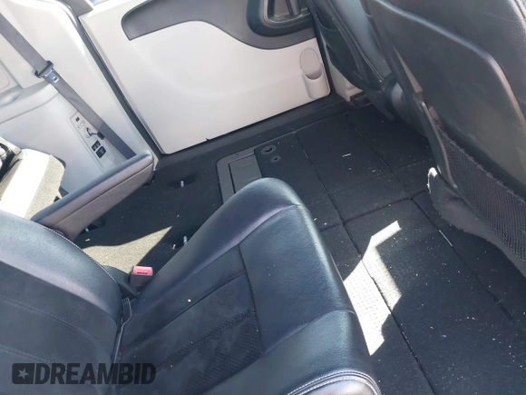 2014 Dodge Grand Caravan SXT with VIN 2C4RDGCG3ER339491, listed as a IAAI auction lot 41744826 with 146,757 mi miles and . Bid and sale history available at DreamBid. Image 8.