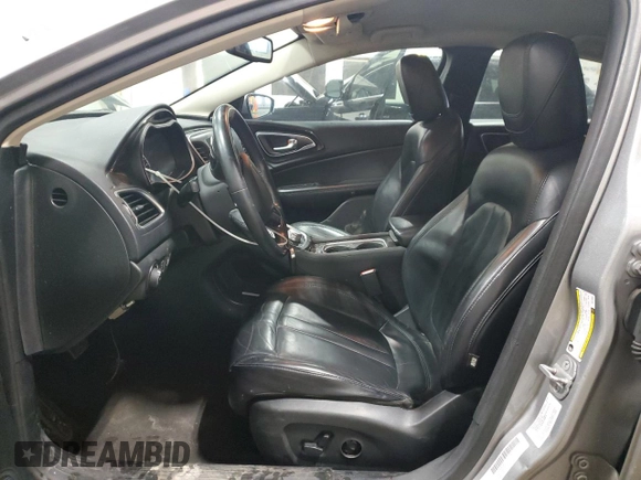 2015 Chrysler 200 C with VIN 1C3CCCCG8FN516962, listed as a Copart auction lot 55159465 with 140,795 mi miles and Clean Title. Bid and sale history available at DreamBid. Image 7.