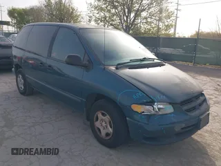 2000 Dodge Caravan z VIN 2B4GP25R5YR851917, wystawiony jako IAAI lot #41833056 z przebiegiem 176 863 mil mil oraz . Historia ofert i sprzedaży dostępna na DreamBid. Obrazek 1.