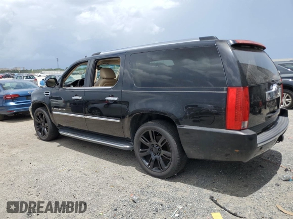 2008 Cadillac Escalade ESV with VIN 1GYFK66888R172346, listed as a Copart auction lot 61013275 with 200,453 mi miles and Clean title. Bid and sale history available at DreamBid. Image 2.