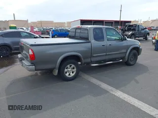 2006 Toyota Tundra SR5 with VIN 5TBRU34156S479093, listed as a IAAI auction lot 41392641 with 255,410 mi miles. Bid and sale history available at carsss.com. Image 4.