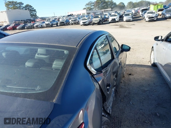 2019 Mazda 3 Select with VIN JM1BPACL1K1107958, listed as a IAAI auction lot 41173593 with Not Provided miles and . Bid and sale history available at carsss.com. Image 21.