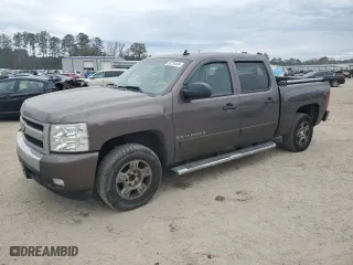 2007 Chevrolet Silverado 1500 LTZ with VIN 2GCEC13J671515509, listed as a Copart auction lot 83734404 with 216,069 mi miles and Salvage Title. Bid and sale history available at carsss.com. Image 1.
