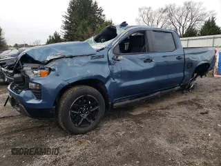 2024 Chevrolet Silverado 1500 Custom Trail Boss with VIN 3GCPDCEK2RG324249, listed as a Copart auction lot 81618844 with 7,279 mi miles and Salvage Title. Bid and sale history available at carsss.com. Image 1.