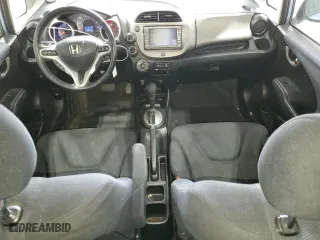 2009 Honda Fit Sport w/Navi with VIN JHMGE88639S042492, listed as a Copart auction lot 50890105 with 132,339 mi miles and Salvage Title. Bid and sale history available at carsss.com. Image 8.