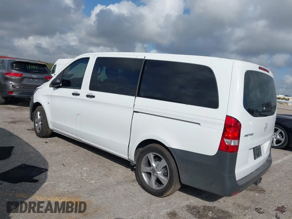 2023 Mercedes-Benz Metris with VIN W1WV0FEY8P4234904, listed as a IAAI auction lot 41459733 with 51,432 mi miles and . Bid and sale history available at DreamBid. Image 3.