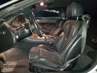 2017 BMW M6 z VIN WBS6J9C56HD934812, wystawiony jako Copart lot #44018915 z przebiegiem 84 409 mil mil oraz Szkoda całkowita • Salvage title. Historia ofert i sprzedaży dostępna na DreamBid. Obrazek 7.