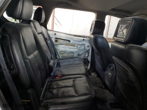 2014 Nissan Pathfinder Platinum with VIN 5N1AR2MM8EC658430, listed as a Copart auction lot 46711815 with 108,376 mi miles and Salvage Title. Bid and sale history available at carsss.com. Image 11.